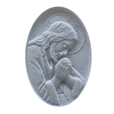 Scultura Bassorilievo Gesù in Preghiera – Decoro Sacro Artigianale per Lapidi e Cappelle - CR33