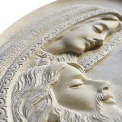Scultura Bassorilievo Madonna con Gesù – Decoro Sacro Artigianale per Lapidi e Cappelle - DV16