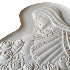Scultura Bassorilievo Madonna con Rose – Decoro Sacro Artigianale per Lapidi e Monumenti - MA25