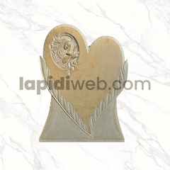Spalliera per lapide a terreno – Cuore lavorato con scultura di Santa Rita – SPP03